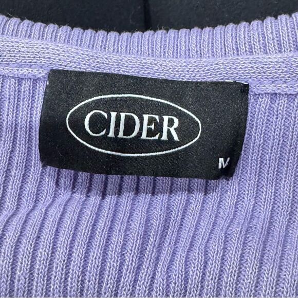 Cider Purple Heart Button Cropped Tank Top Women’s Medium - Picture 2 of 3